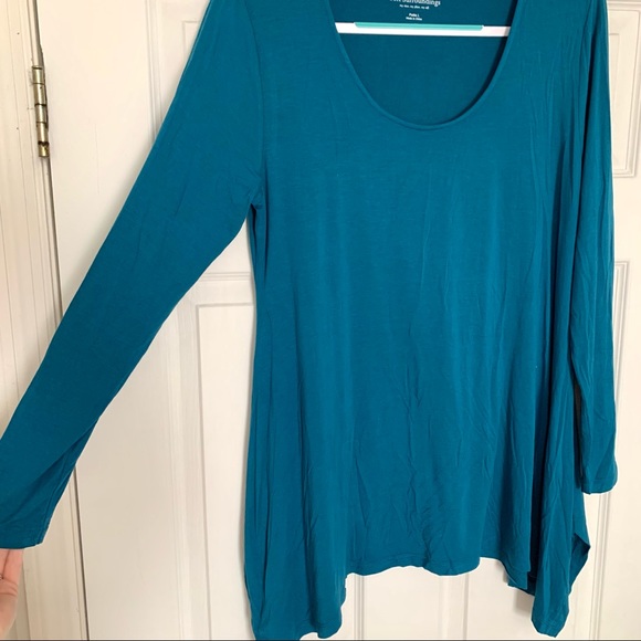 Soft Surroundings Blue Sharkbite Hem Long Sleeve Top - Picture 5 of 7